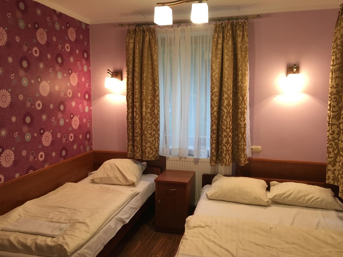 Gosciniec Kukle Bed and Breakfast Eksteriør billede
